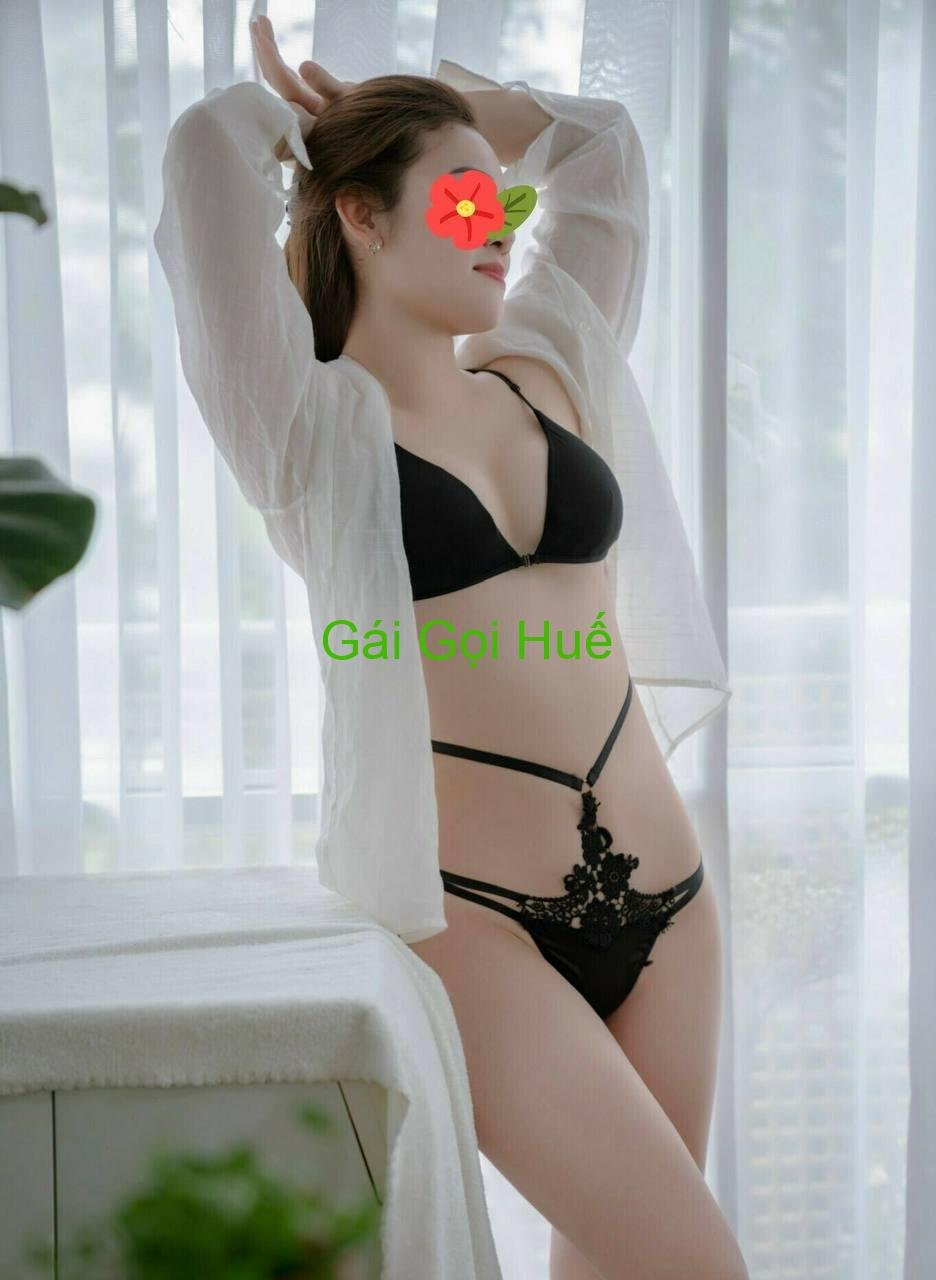 Kiều Vy 03-Gái Gọi Sinh Viên Huế